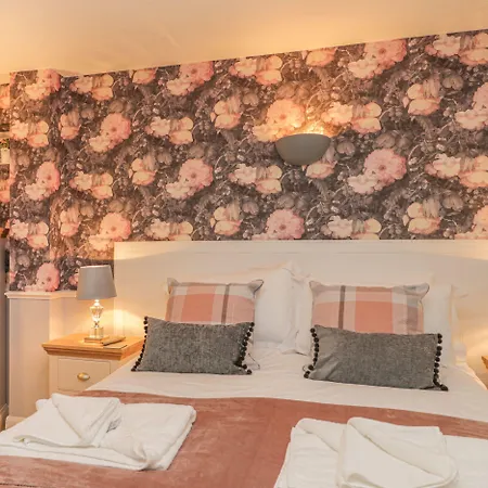 The Hillcrest 3* Scarborough